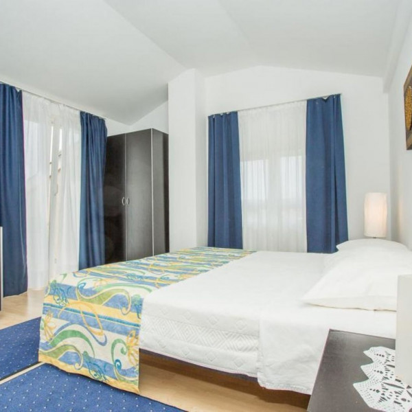 Sobe, Apartments Macolić, Apartments Macolić, Apartmani u blizini plaže na otoku Rabu, Hrvatska Palit