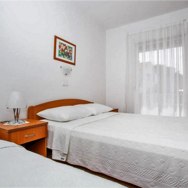 Bedrooms, Apartments Macolić, Apartments Macolić, Apartments near the beach on the island of Rab, Croatia Palit