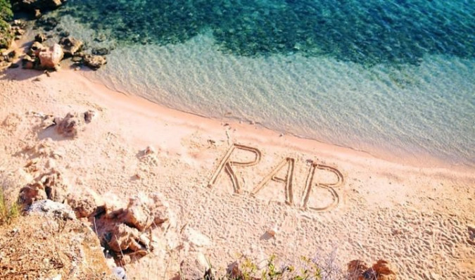 Otok Rab, Apartments Macolić, Apartmani u blizini plaže na otoku Rabu, Hrvatska Palit